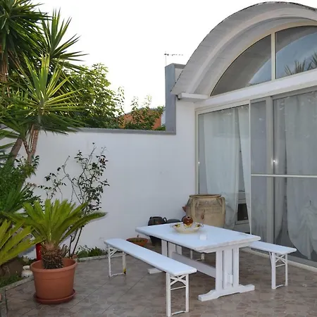 Collina Di Sant'eleuterio Apartmán Parabita
